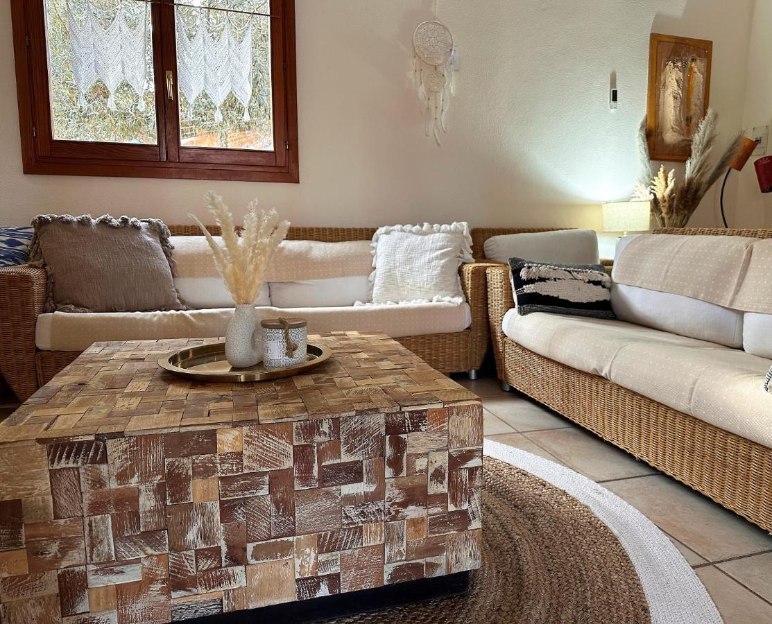 Villa Sanchez In Strandnahe Mit Pool, Jacuzzi, Klima, Wifi, Gas Bbq Santanyí Eksteriør billede